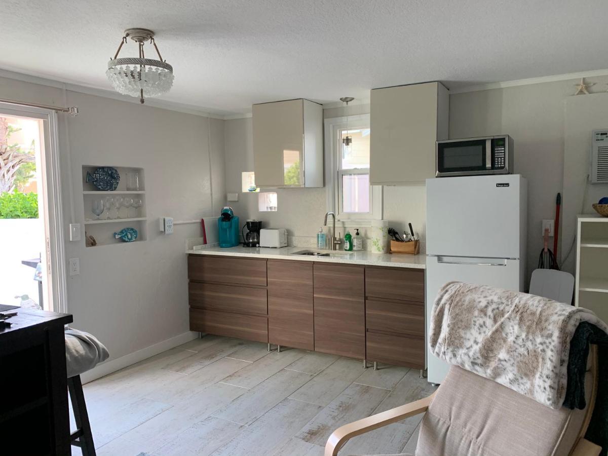 Tides Inn On The Bay Vacation Homes 布雷登顿海滩 外观 照片