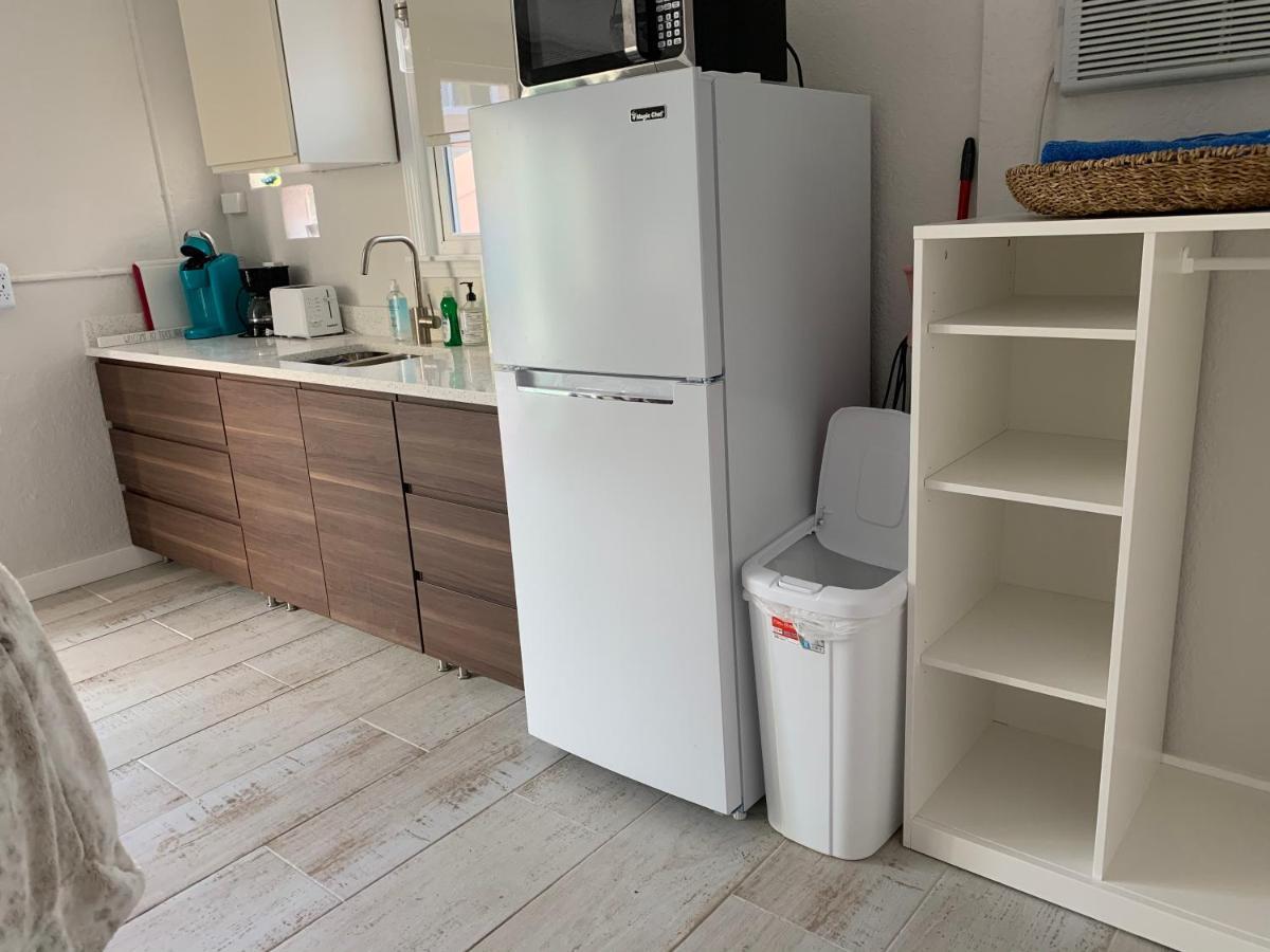 Tides Inn On The Bay Vacation Homes 布雷登顿海滩 外观 照片