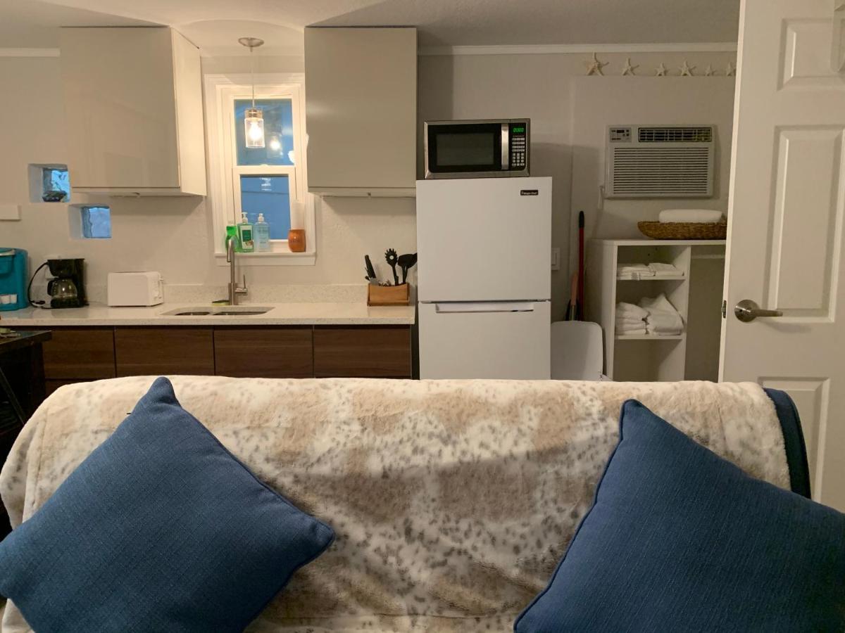 Tides Inn On The Bay Vacation Homes 布雷登顿海滩 外观 照片