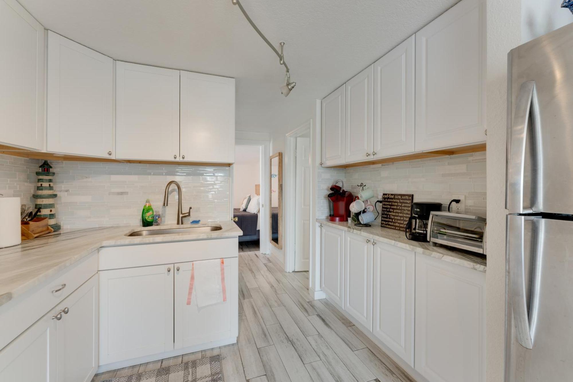 Tides Inn On The Bay Vacation Homes 布雷登顿海滩 外观 照片
