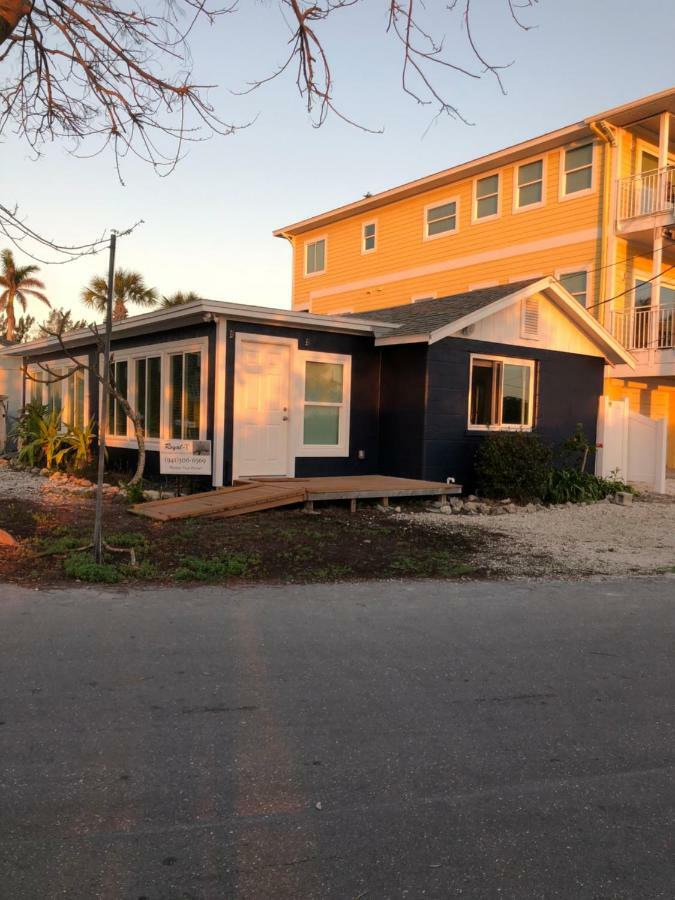 Tides Inn On The Bay Vacation Homes 布雷登顿海滩 外观 照片